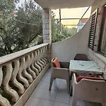 Vejo דירה